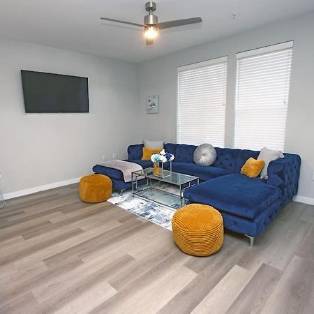 Comfortable Getaway Downtown Htx Хюстън Екстериор снимка