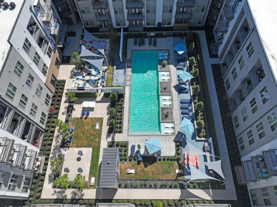 Comfortable Getaway Downtown Htx Хюстън Екстериор снимка